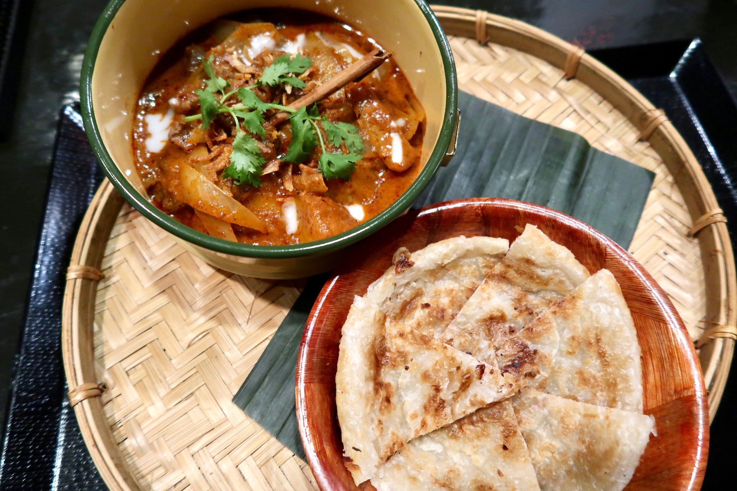 Massaman curry with pancake 1