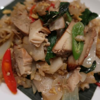 40. Pad Kee Mao (Drunken Noodles)